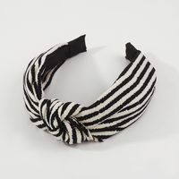 Fashion Stripe Cloth Knot Hair Band 1 Piece main image 4