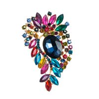 Fashion Geometric Alloy Inlay Artificial Gemstones Rhinestones Women's Brooches main image 2