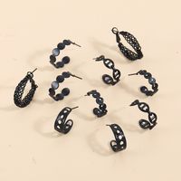 Retro C Shape Hollow Out Alloy Earrings main image 6