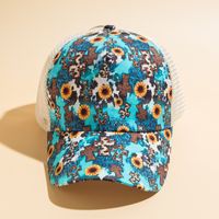 Women's Fashion Colorful Painted Curved Eaves Baseball Cap sku image 3