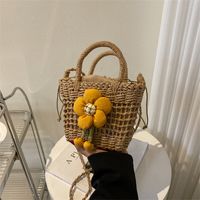 Vacation Floral Soft Surface Square Zipper Straw Bag main image 1