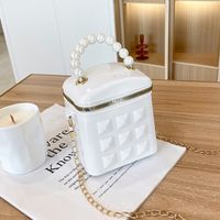 Women's Plastic Geometric Fashion Pearl Square Zipper Crossbody Bag sku image 6