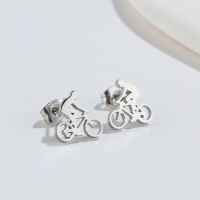 1 Pair Fashion Star Moon Wings Titanium Steel Asymmetrical Plating Hollow Out Ear Studs sku image 9