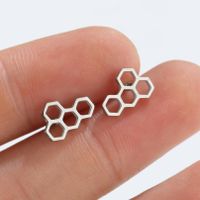 Fashion Honeycomb Titanium Steel Ear Studs Plating No Inlaid Stainless Steel Earrings main image 4