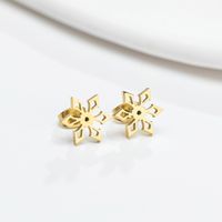 Simple Style Snowflake Stainless Steel Ear Studs Plating No Inlaid Stainless Steel Earrings main image 3