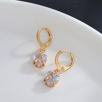 Fashion Heart Shape Copper Metal Zircon Earrings main image 3