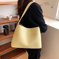 Fashion Solid Color Magnetic Buckle Underarm Bag sku image 4