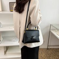 Women's Pu Leather Solid Color Fashion Square Magnetic Buckle Crossbody Bag sku image 1