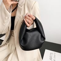 Frau Pu-leder Einfarbig Mode Magnetschnalle Handtasche Umhängetasche sku image 1