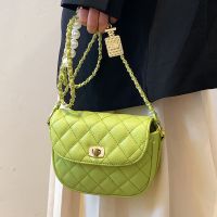 Fashion Solid Color Pearl Buckle Chain Bag main image 5