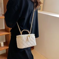 Streetwear Solid Color Bucket Zipper Bucket Bag Chain Bag main image 1