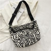 Vacation Solid Color Square Zipper Tote Bag sku image 2