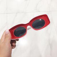Neue Modische Konkave Bonbonfarbene Sonnenbrille sku image 1