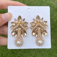 Retro Flower Alloy Artificial Pearls Earrings main image 4