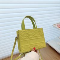 Fashion Solid Color Square Zipper Handbag Square Bag main image 3