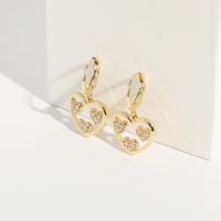 Mode Forme De Cœur Le Cuivre Des Boucles D'oreilles Évider Zircon Boucles D'oreilles En Cuivre main image 5