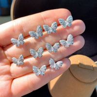 Estilo Simple Mariposa Cobre Pendientes Enchapado Diamante Diamante Artificial Pendientes De Cobre main image 5