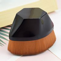 New Soft Fur Plastic Handle Foundation Makeup Brush main image 3