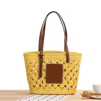 New One-shoulder Hand-woven Summer Beach Bag Fashion Color Contrast Straw Bag sku image 1