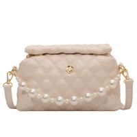 Trendy Rhombic Flower Pattern Pendant Pearl Strap Pu Leather Crossbody Bag main image 4