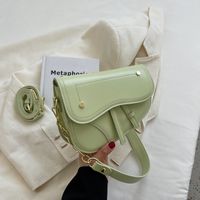 Trendy Solid Color Chain Strap Small Size Pu Leather Underarm Saddle Bag sku image 3