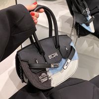 Nueva Moda 2022 Para Mujer, Bolso De Bandolera Con Cadena Y Sillín main image 4