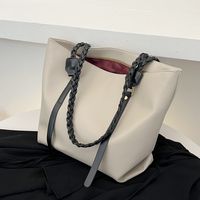 2022 New Fashion Solid Color Single Shoulder Large Capacity Totes Handbag main image 2