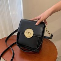 Small Artificial Leather Solid Color Fashion Soft Surface Square Buckle Crossbody Bag main image 5