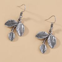 Wholesale Jewelry 1 Pair Retro Leaves Rose Alloy Earrings main image 3