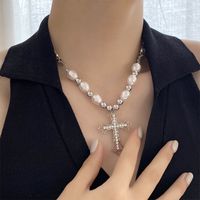 Mode Kreuz Perlen Imitation Perlen Stahl Aluminium-Magnesium-Legierung Frau Halskette sku image 1
