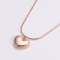 Stainless Steel Simple Style Carving Heart Shape No Inlaid main image 4