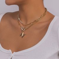 Collar Elegante Chapado En Oro Con Incrustaciones De Diamantes De Imitación Letra N Colgante Para Mujer main image 3