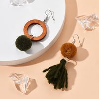Fashion Autumn And Winter Fur Ball Asymmetric Tassel Earrings Wholesale main image 5