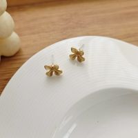 Simple Style Flower Alloy Plating Ear Studs main image 1