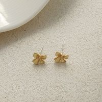 Simple Style Flower Alloy Plating Ear Studs sku image 1