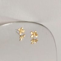 Simple Style Flower Alloy Plating Ear Studs main image 2