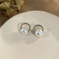 Vintage Style Twist Alloy Plating Artificial Pearls Ear Studs main image 4
