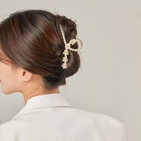 Sucré Fleur Alliage Placage Perles Artificielles Strass Griffes De Cheveux main image 4
