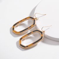 Qingdao Européen Et Américain Boucles D'oreilles Alliage Géométrique Creux Ovale Imprimé Léopard Acétate Acrylique Plaque Femmes Gouttes Pour Les Oreilles De sku image 2