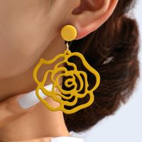 Ethnic Style Flower Wood Hollow Out Earrings main image 3