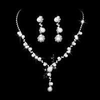 Moda Flor Cobre Embutido Perla Artificial Diamante De Imitación Pulsera Aretes Collar main image 1