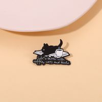 Cute Cat Alloy Stoving Varnish Brooches main image 6