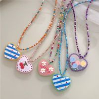 Cute Heart Shape Plastic Resin Beaded Necklace main image 3