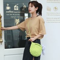 Women's Large Woven Fabric Solid Color Cute Weave Square Zipper Straw Bag main image 5