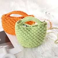 Women's Large Woven Fabric Solid Color Cute Weave Square Zipper Straw Bag main image 6