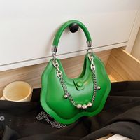 Streetwear Solid Color Round Magnetic Buckle Circle Bag main image 1