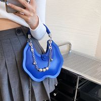 Streetwear Solid Color Round Magnetic Buckle Circle Bag main image 4