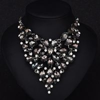 Fashion Flower Artificial Crystal Alloy Rhinestone Plating Flower Artificial Rhinestones Necklace main image 2