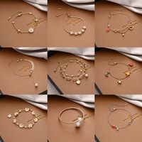 Fashion Flower Butterfly Alloy Pearl Plating Inlay Zircon Bracelets main image 2