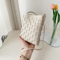 Women's Small Pu Leather Solid Color Fashion Square Magnetic Buckle Crossbody Bag main image 1